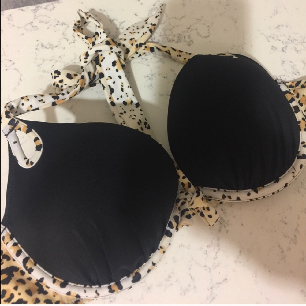 Bikini top